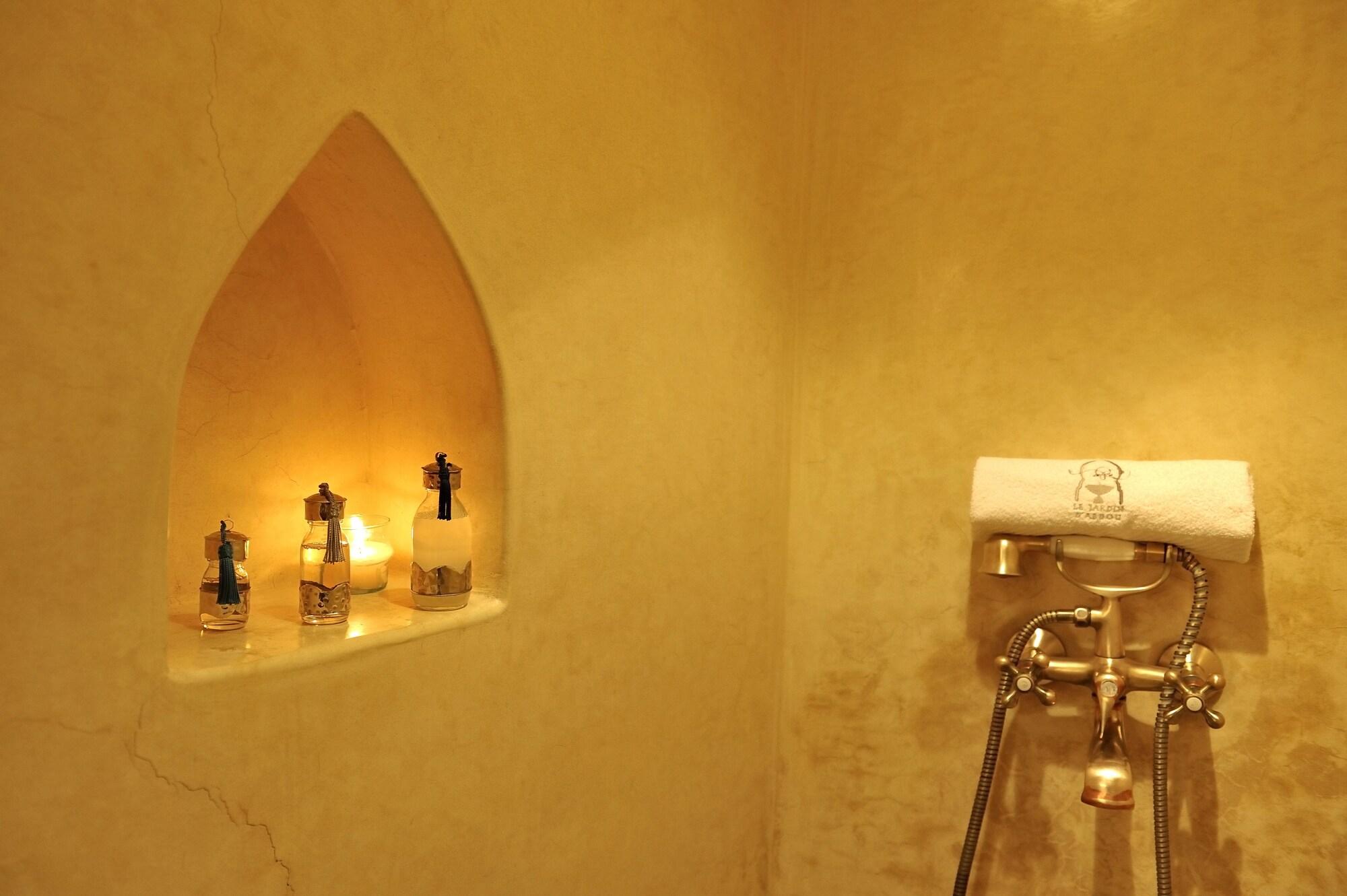 Riad Le Jardin D'Abdou Марракеш Екстер'єр фото A niche in a bathroom